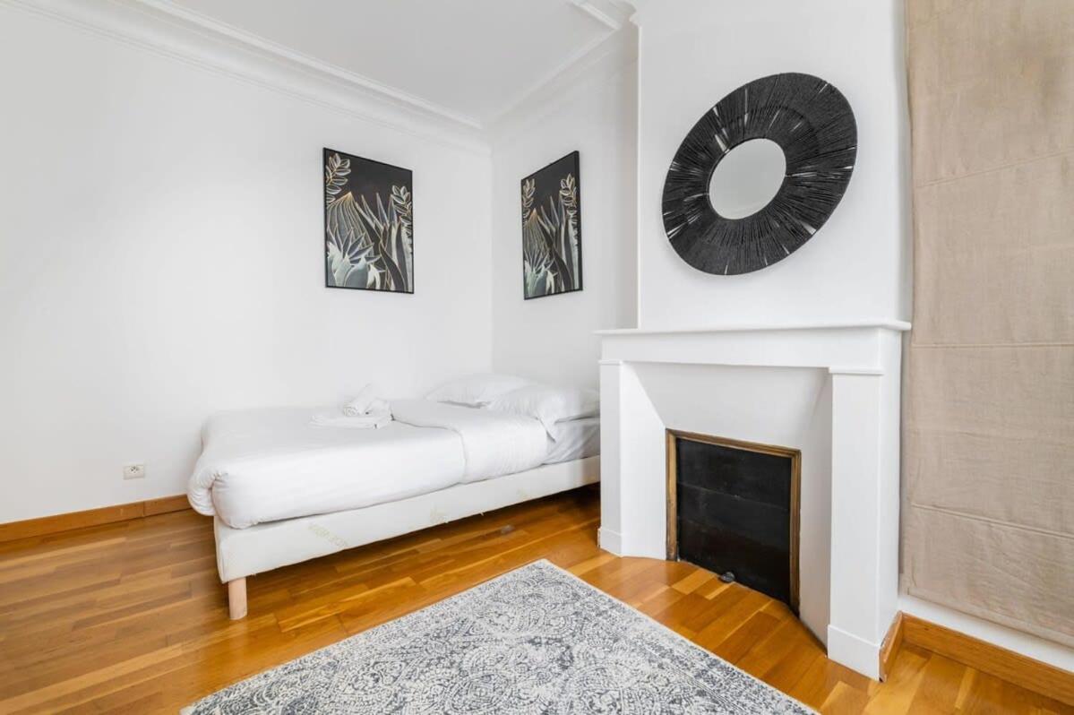 85M2 De Confort Paris 17 - Charme Parisien 6P - Flat-Guest Ngoại thất bức ảnh